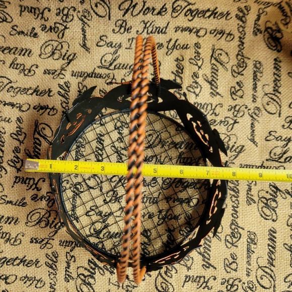 Rare Vintage metal and wire jack o lantern Halloween basket decor 🎃🎃🎃 - Picture 4 of 9